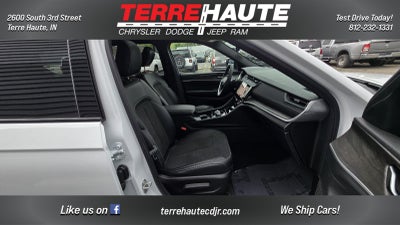 2026 Jeep Grand Cherokee L Laredo Altitude