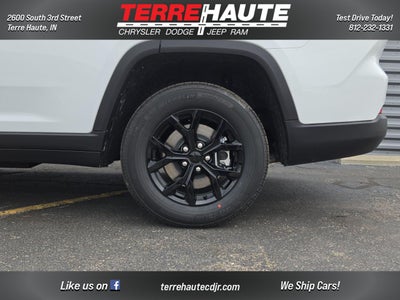 2026 Jeep Grand Cherokee L Laredo Altitude