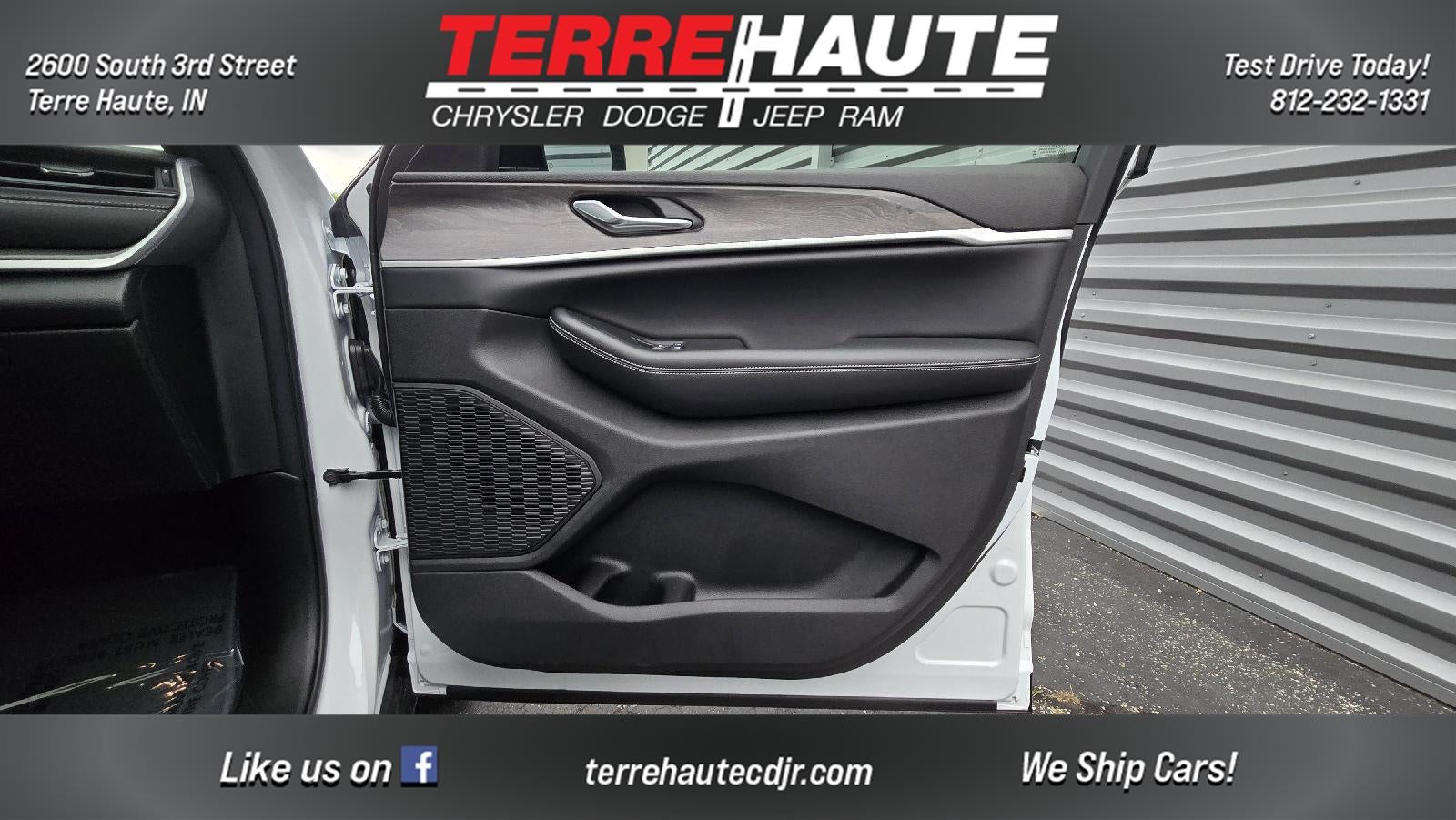 2026 Jeep Grand Cherokee L Laredo Altitude