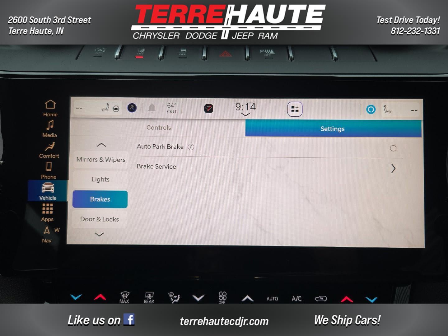2026 Jeep Grand Cherokee L Laredo Altitude