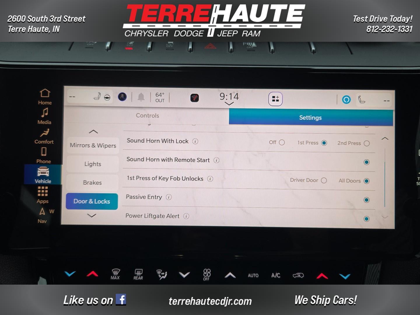 2026 Jeep Grand Cherokee L Laredo Altitude