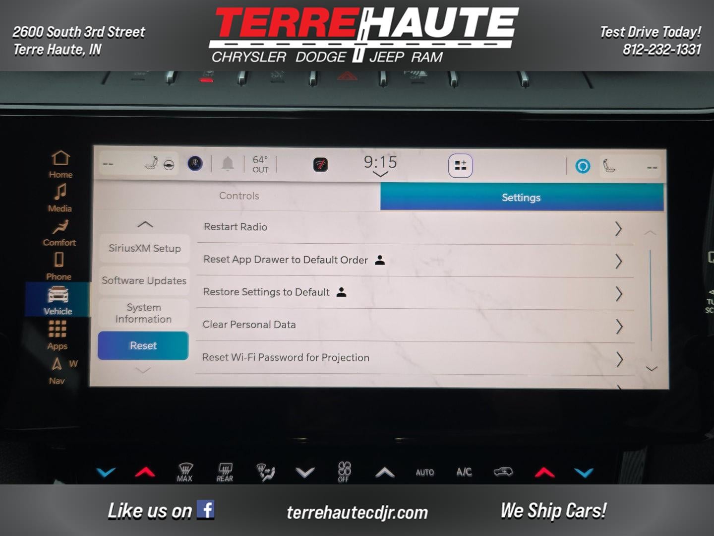 2026 Jeep Grand Cherokee L Laredo Altitude