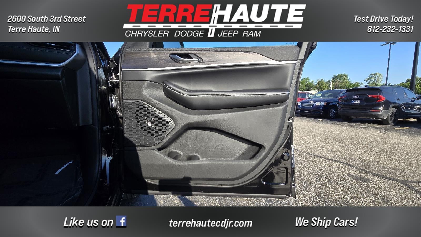 2026 Jeep Grand Cherokee L Laredo Altitude