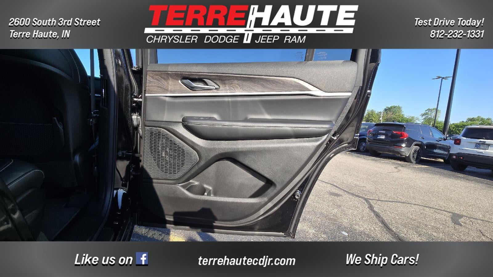 2026 Jeep Grand Cherokee L Laredo Altitude