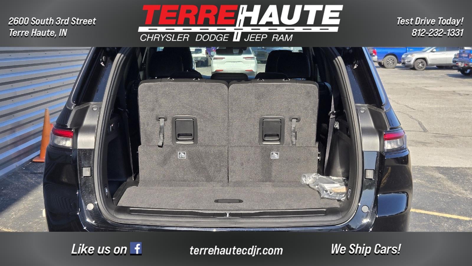 2026 Jeep Grand Cherokee L Laredo Altitude