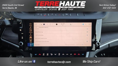 2026 Jeep Grand Cherokee L Laredo Altitude