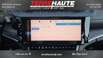 2026 Jeep Grand Cherokee L Laredo Altitude
