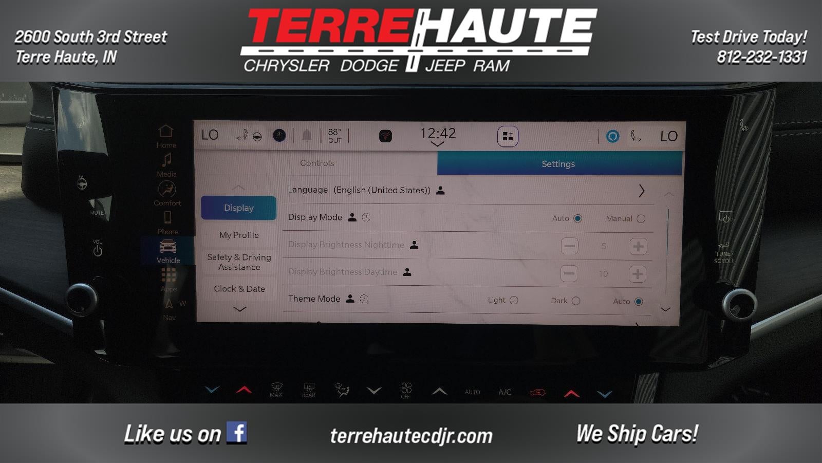 2026 Jeep Grand Cherokee L Laredo Altitude