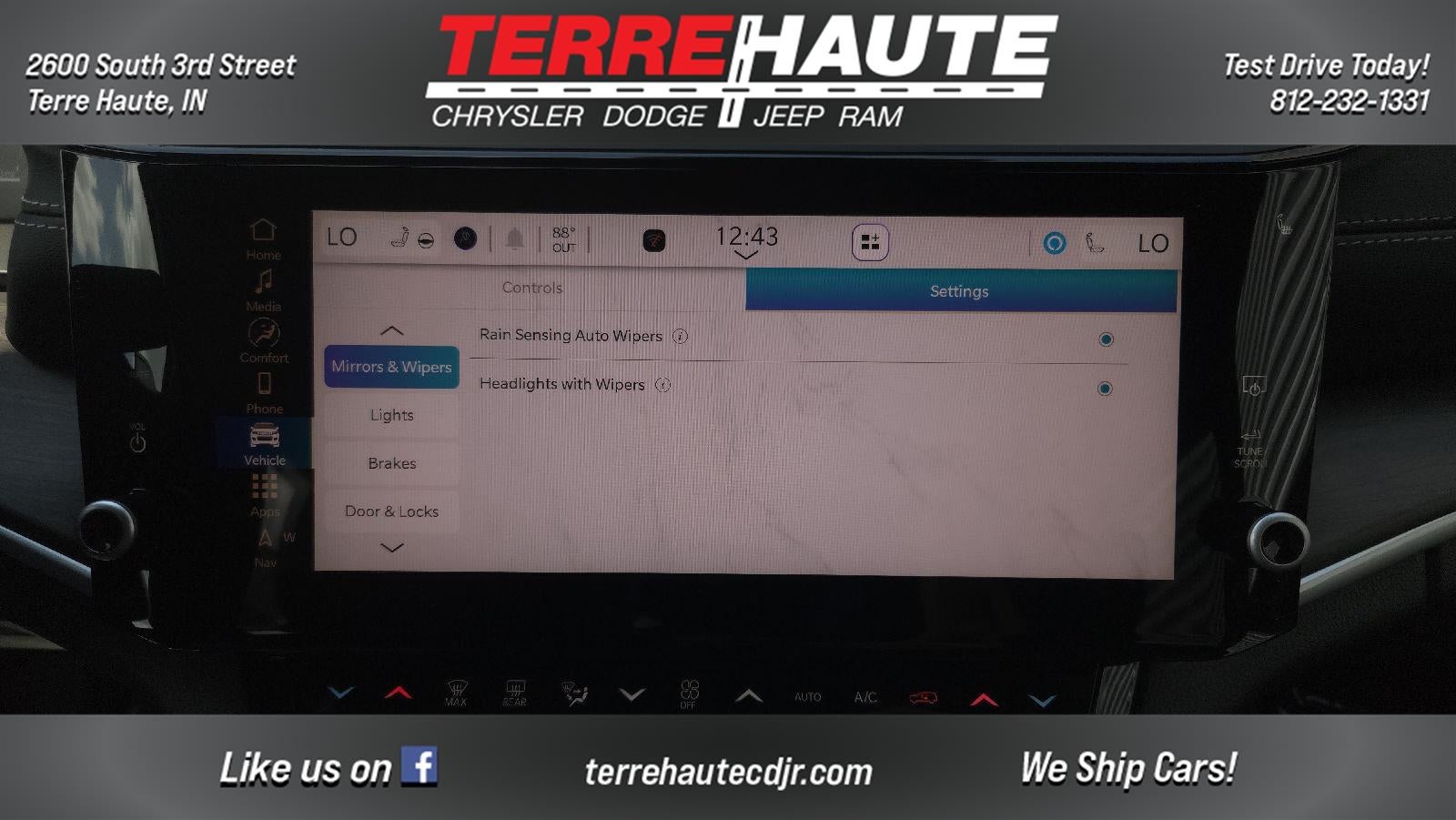 2026 Jeep Grand Cherokee L Laredo Altitude