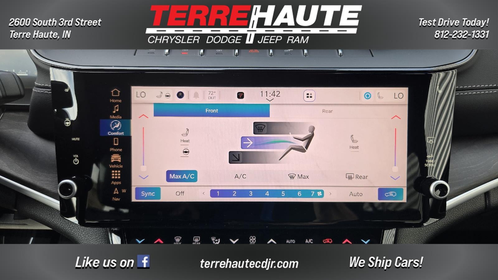 2026 Jeep Grand Cherokee L Laredo Altitude