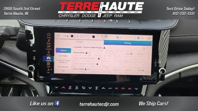 2026 Jeep Grand Cherokee L Laredo Altitude