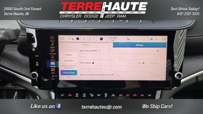 2026 Jeep Grand Cherokee L Laredo Altitude