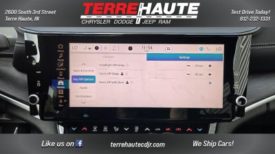 2026 Jeep Grand Cherokee L Laredo Altitude