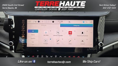 2026 Jeep Grand Cherokee L Laredo Altitude