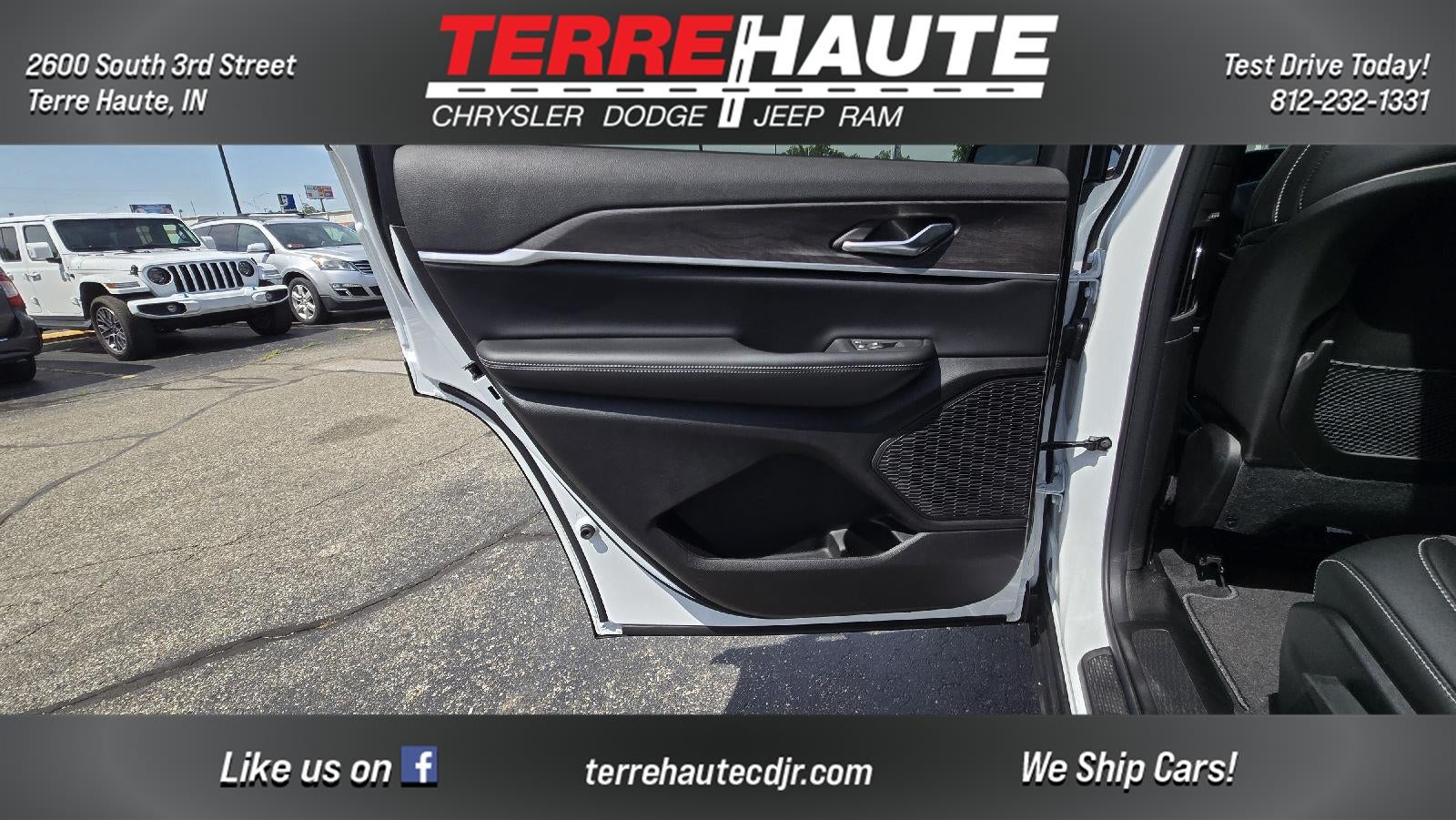 2026 Jeep Grand Cherokee L Laredo Altitude