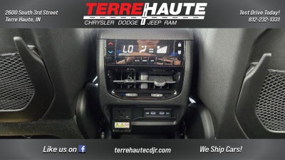 2026 Jeep Grand Cherokee L Laredo Altitude