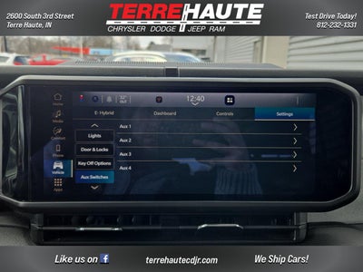 2025 Jeep Wrangler 4xe Willys