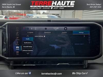 2025 Jeep Wrangler 4xe Willys