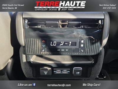 2026 Jeep Grand Wagoneer Limited Altitude