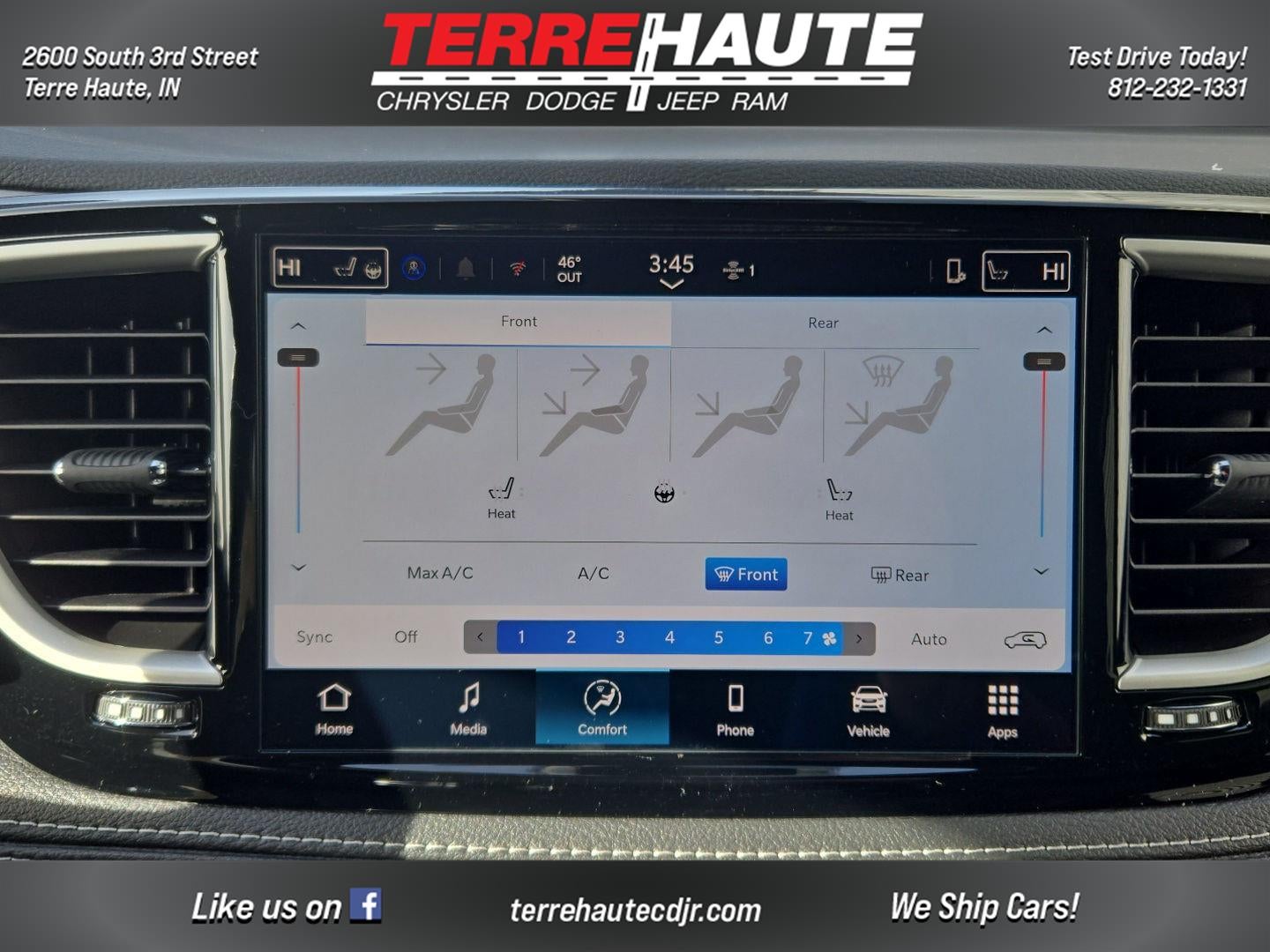 2026 Chrysler Pacifica Select