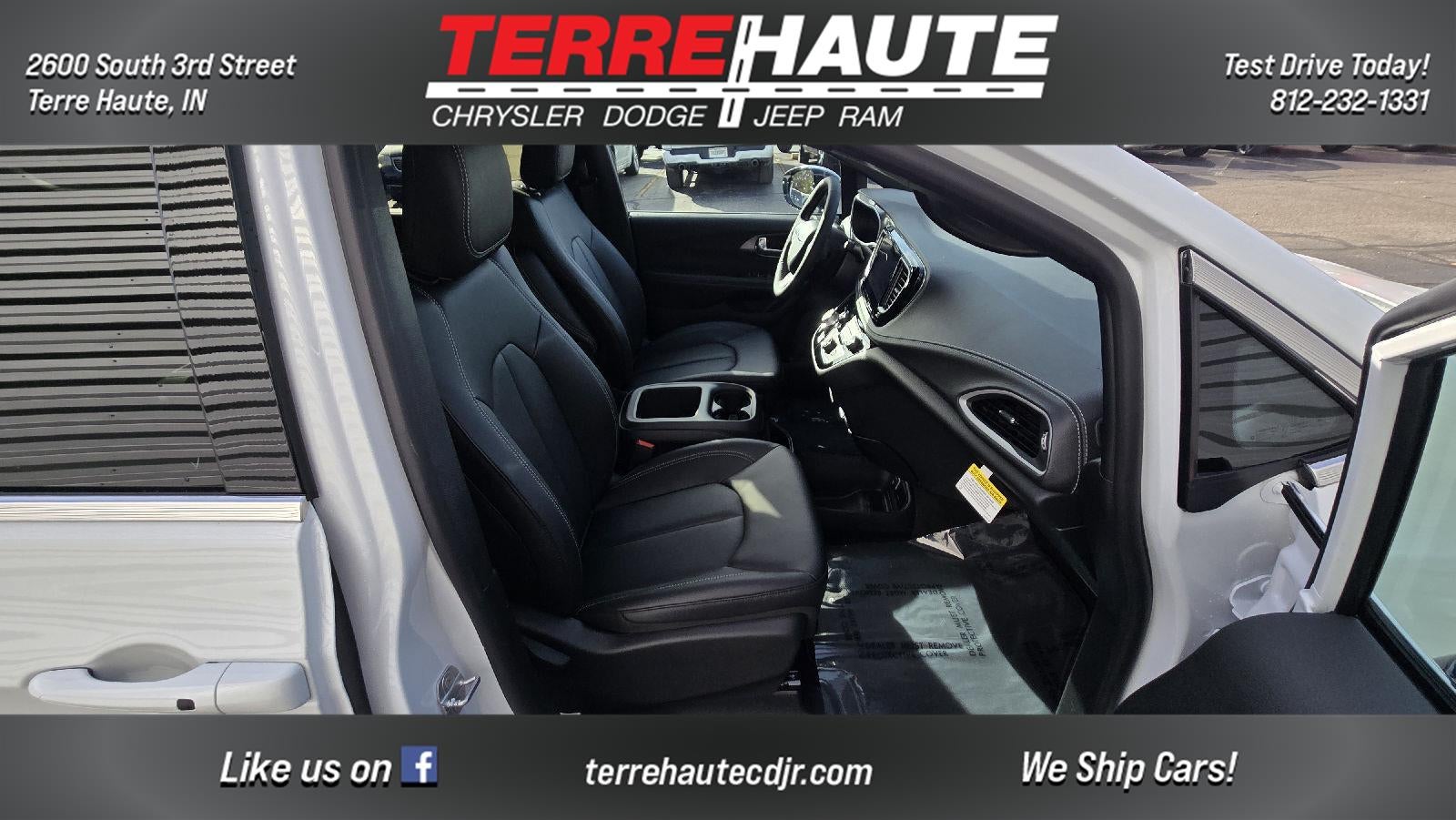 2026 Chrysler Pacifica Select