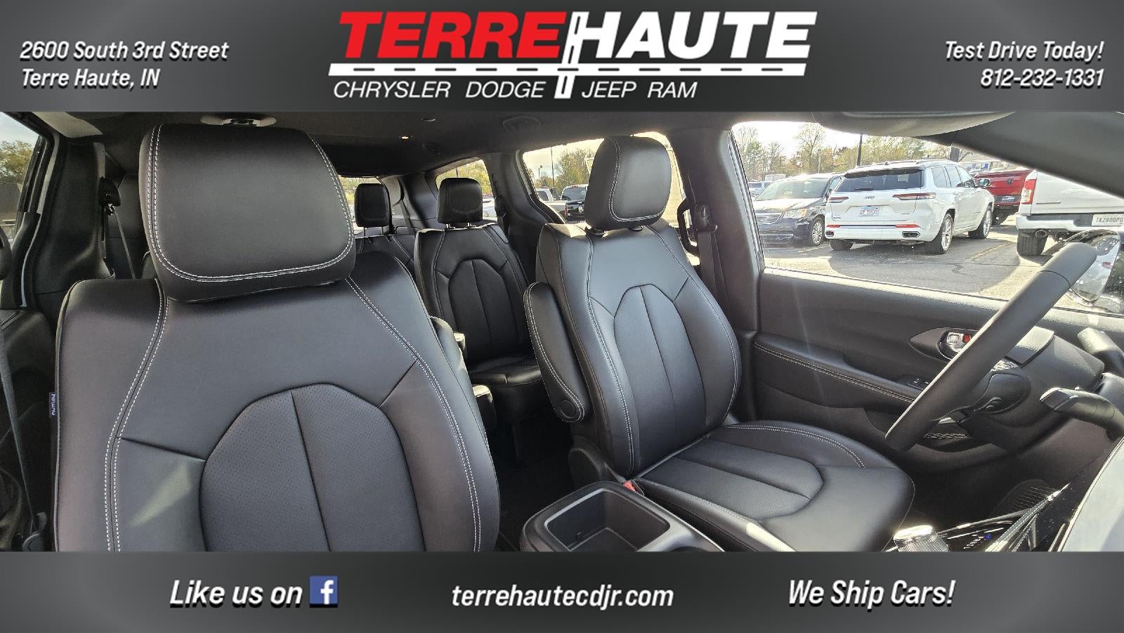 2026 Chrysler Pacifica Select