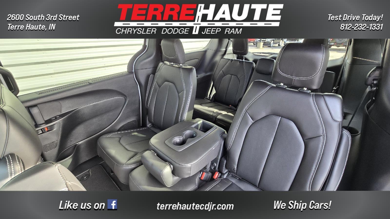 2026 Chrysler Pacifica Select