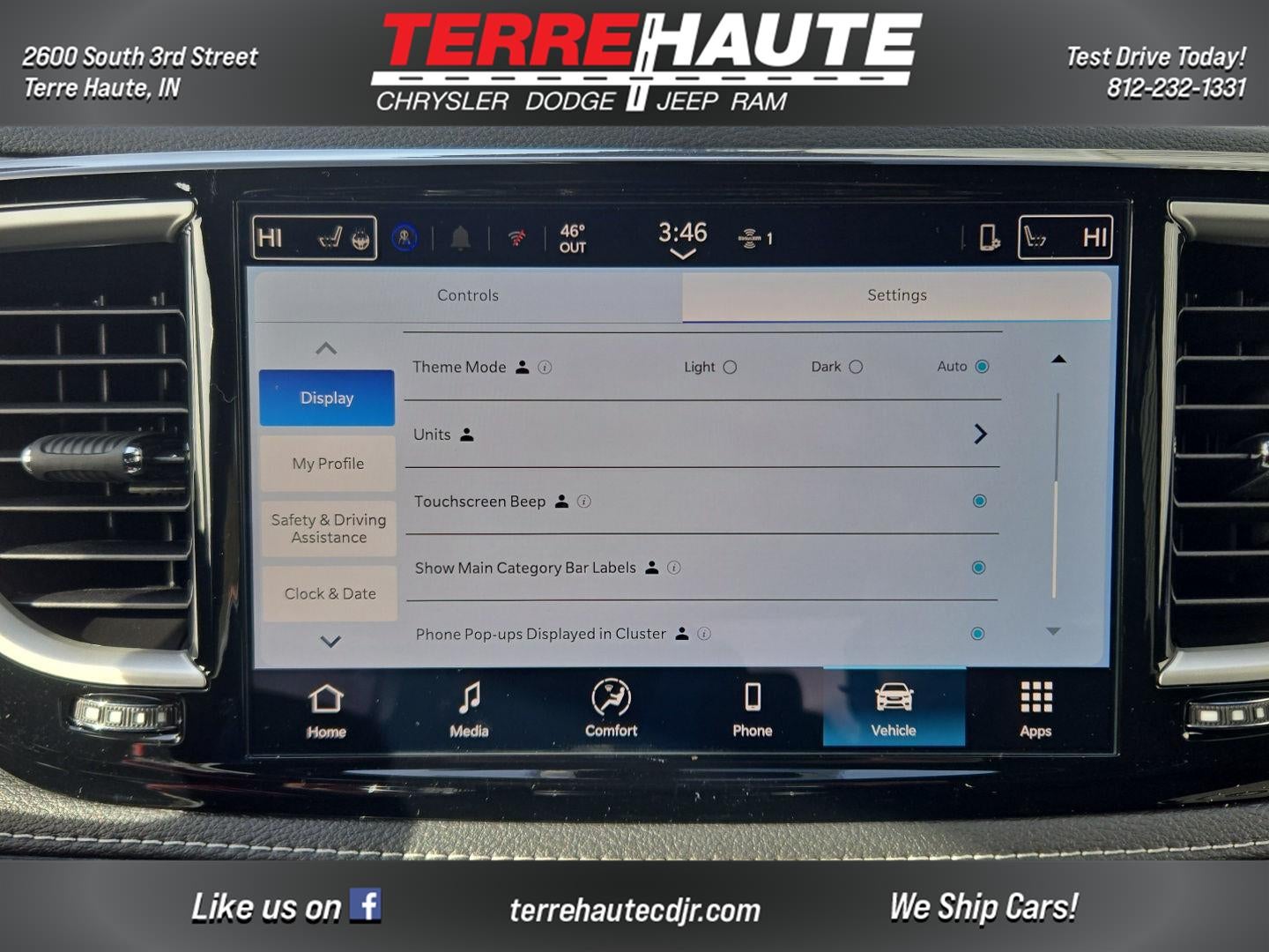 2026 Chrysler Pacifica Select
