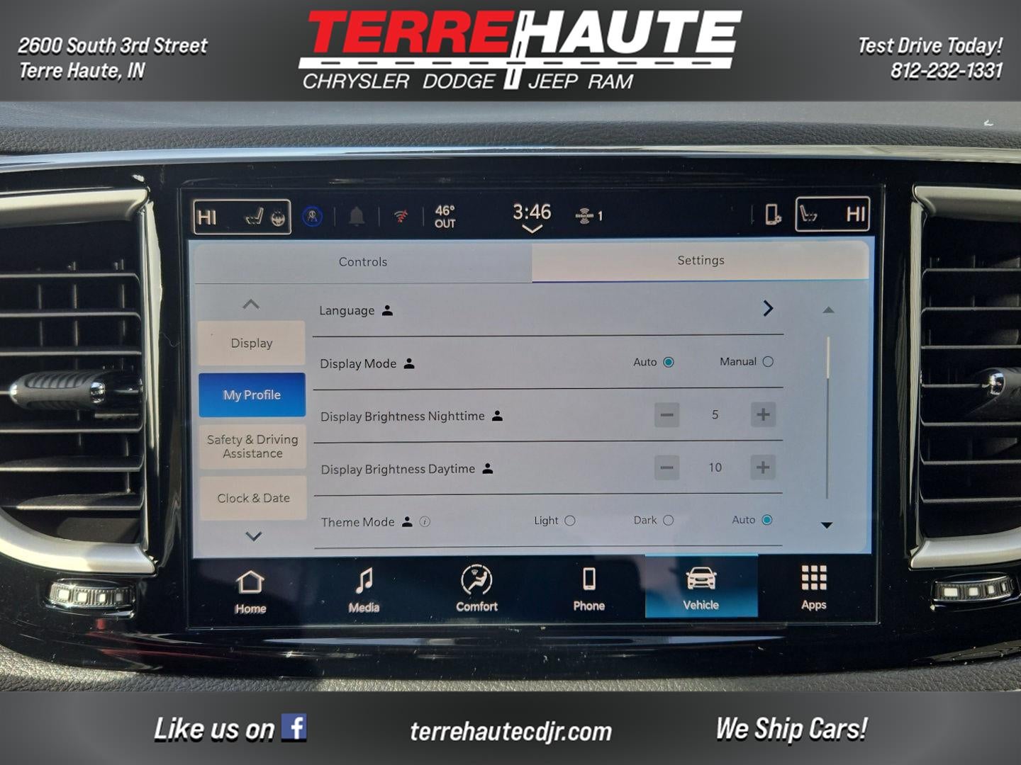 2026 Chrysler Pacifica Select