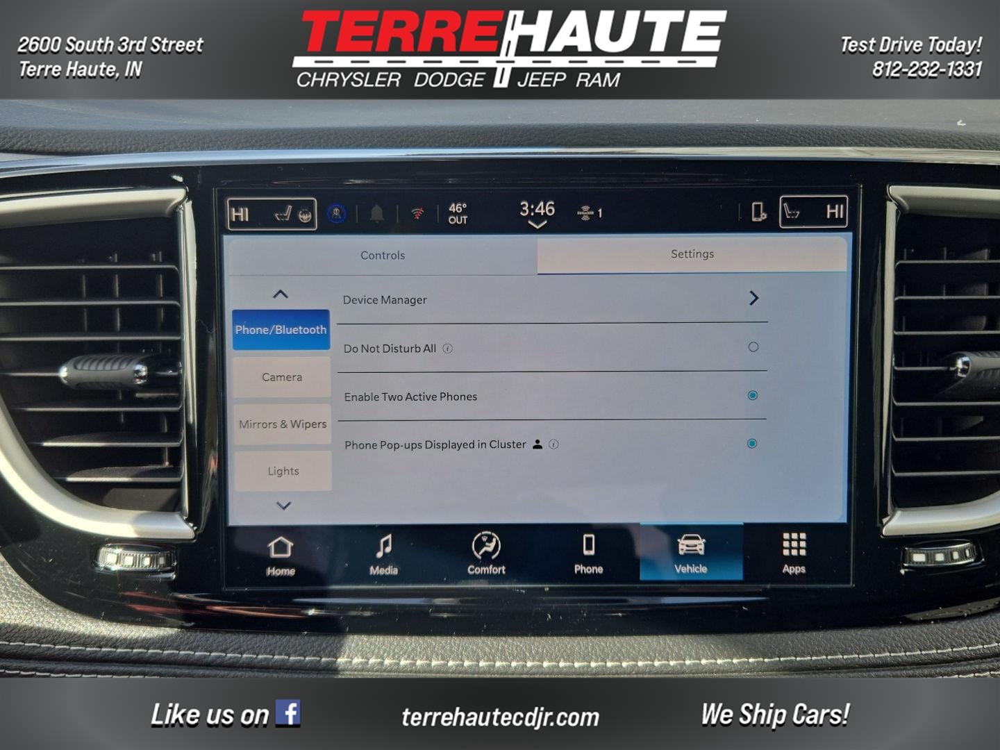 2026 Chrysler Pacifica Select