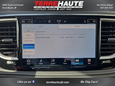 2026 Chrysler Pacifica Select