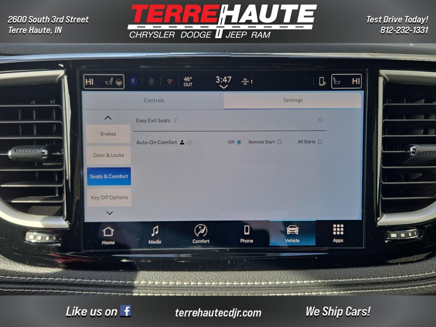 2026 Chrysler Pacifica Select