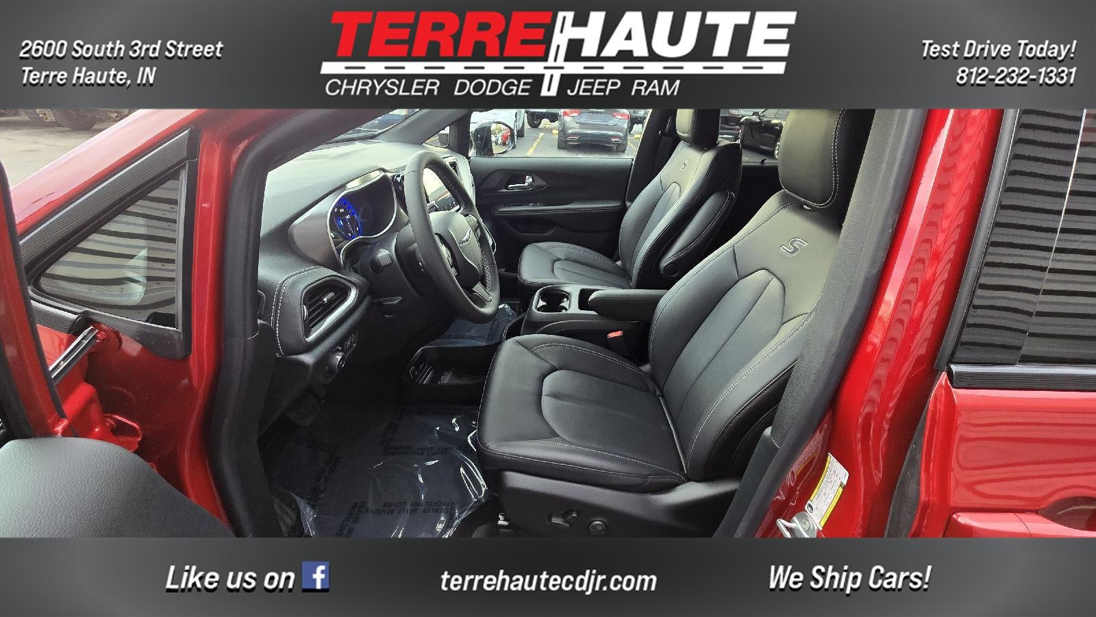 2026 Chrysler Pacifica Select