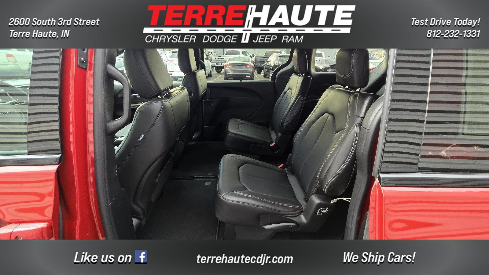 2026 Chrysler Pacifica Select