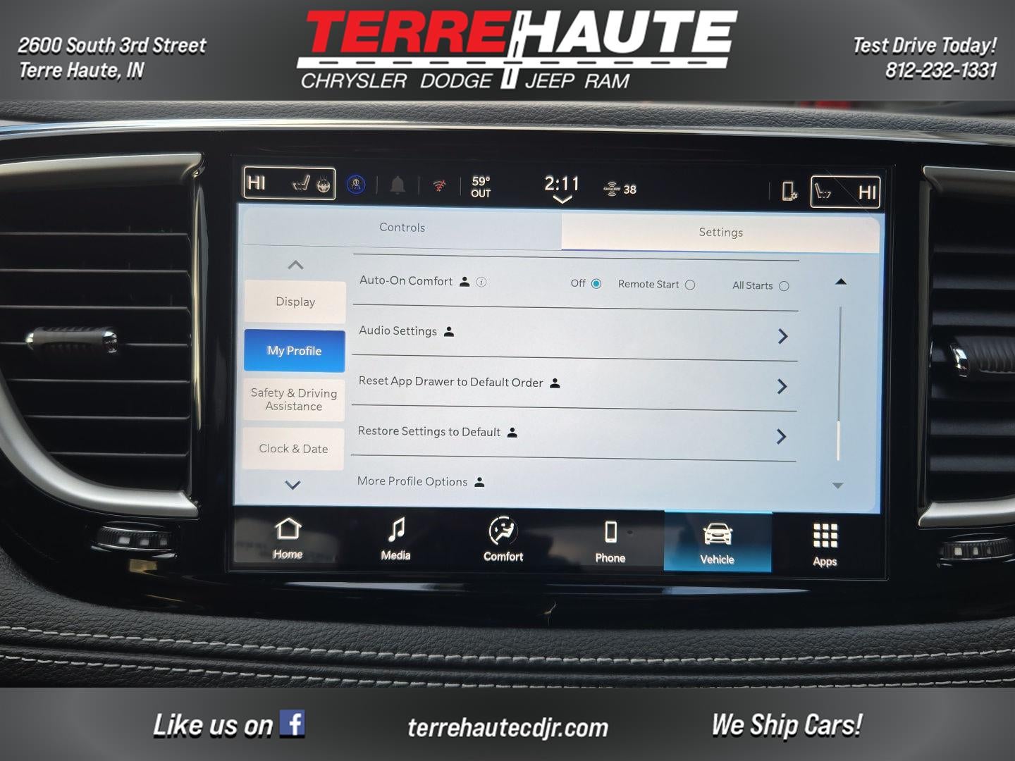 2026 Chrysler Pacifica Select