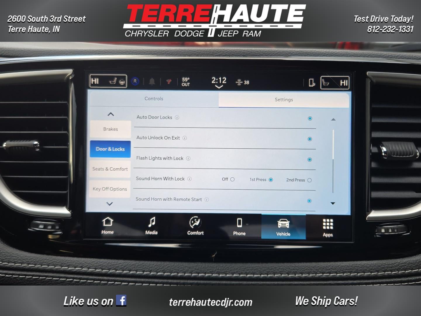 2026 Chrysler Pacifica Select