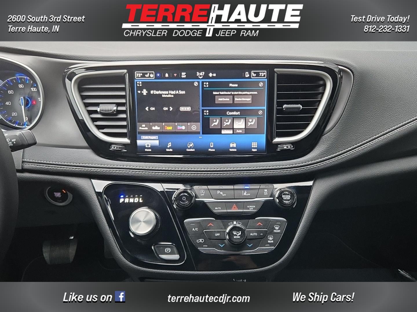 2026 Chrysler Pacifica Select