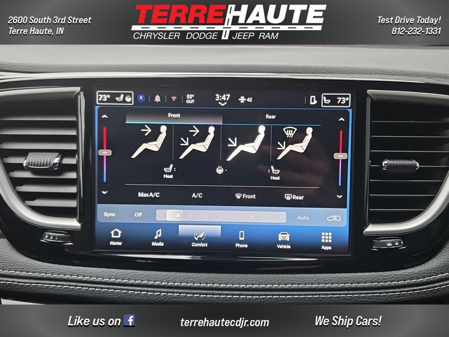 2026 Chrysler Pacifica Select