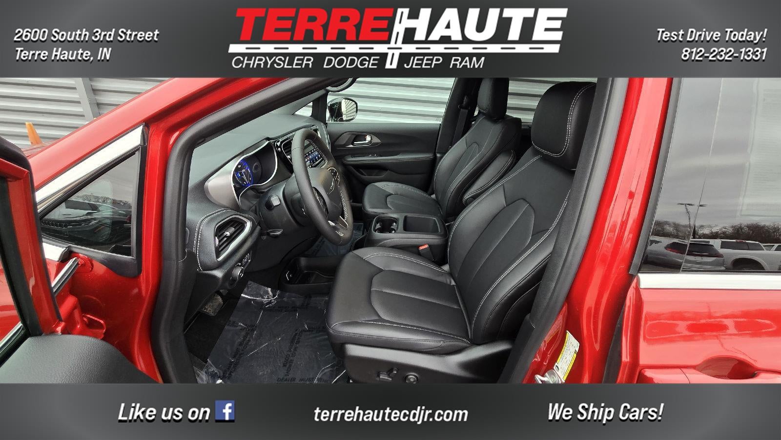 2026 Chrysler Pacifica Select