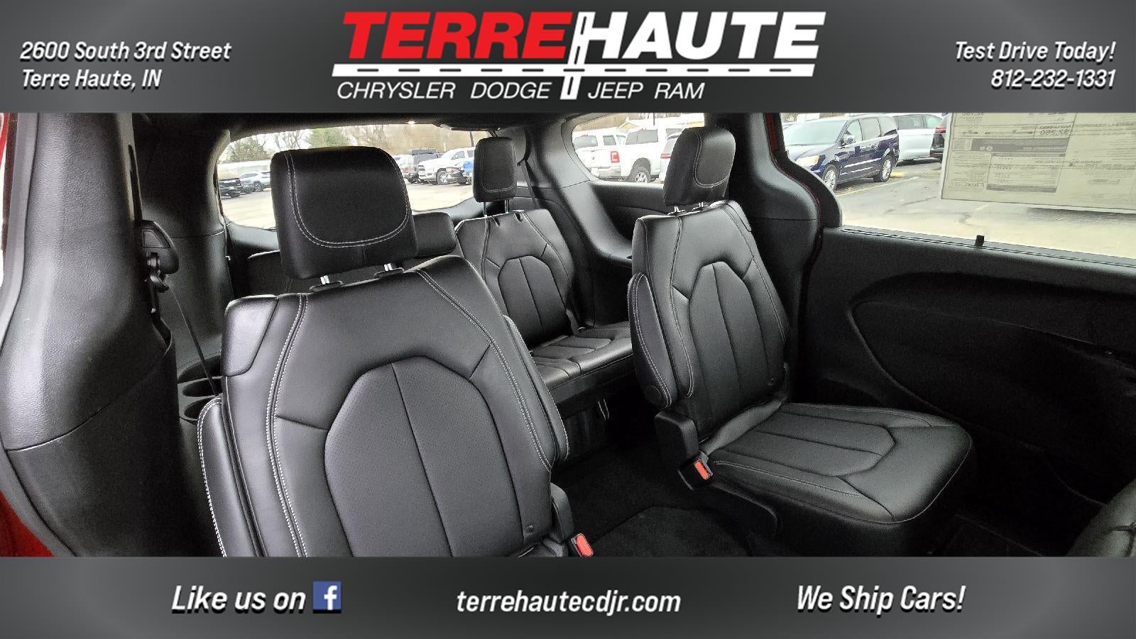 2026 Chrysler Pacifica Select