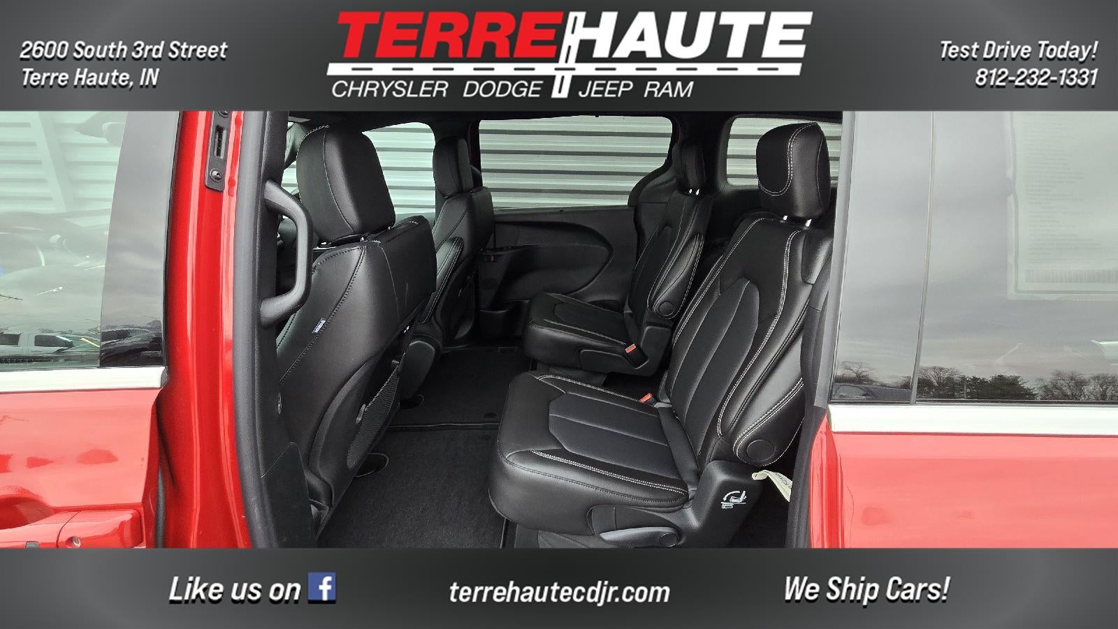 2026 Chrysler Pacifica Select