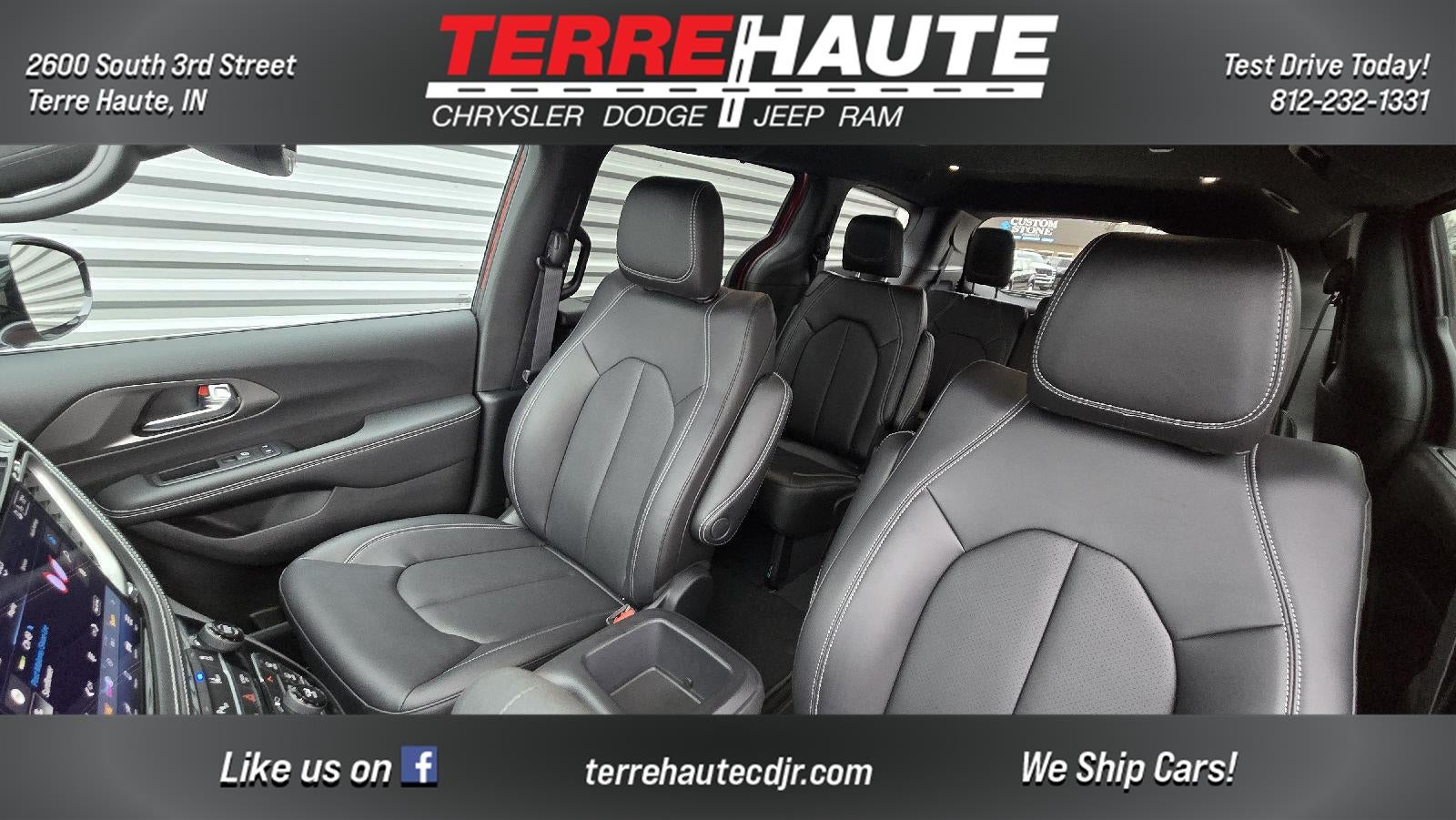 2026 Chrysler Pacifica Select