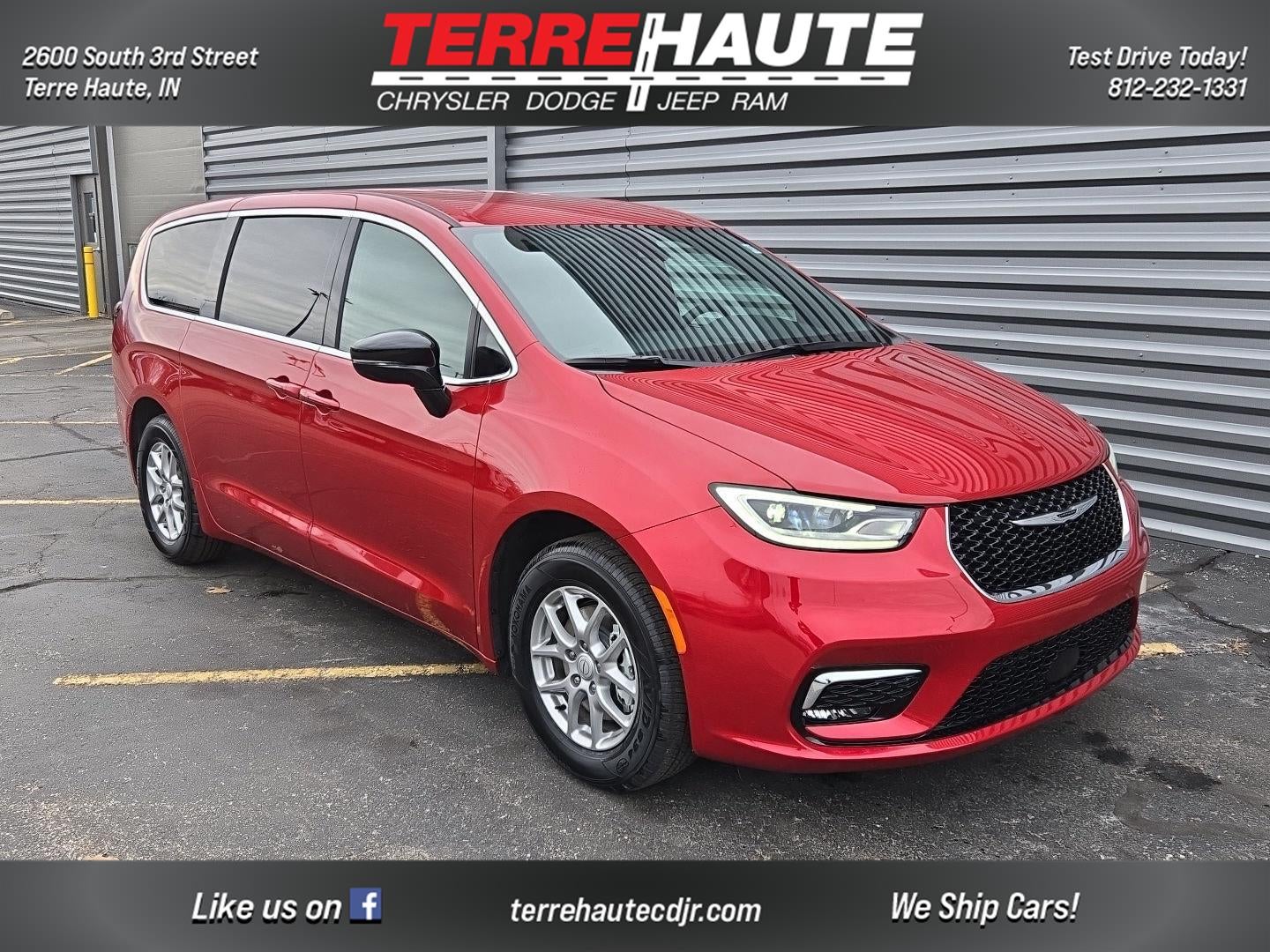 2026 Chrysler Pacifica Select