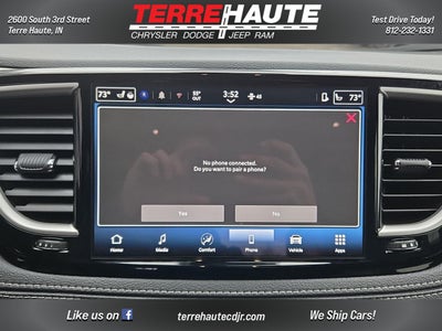 2026 Chrysler Pacifica Select