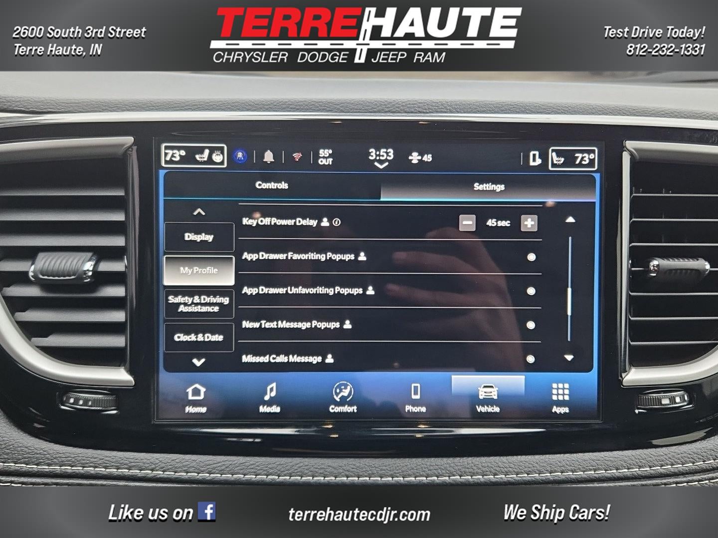 2026 Chrysler Pacifica Select