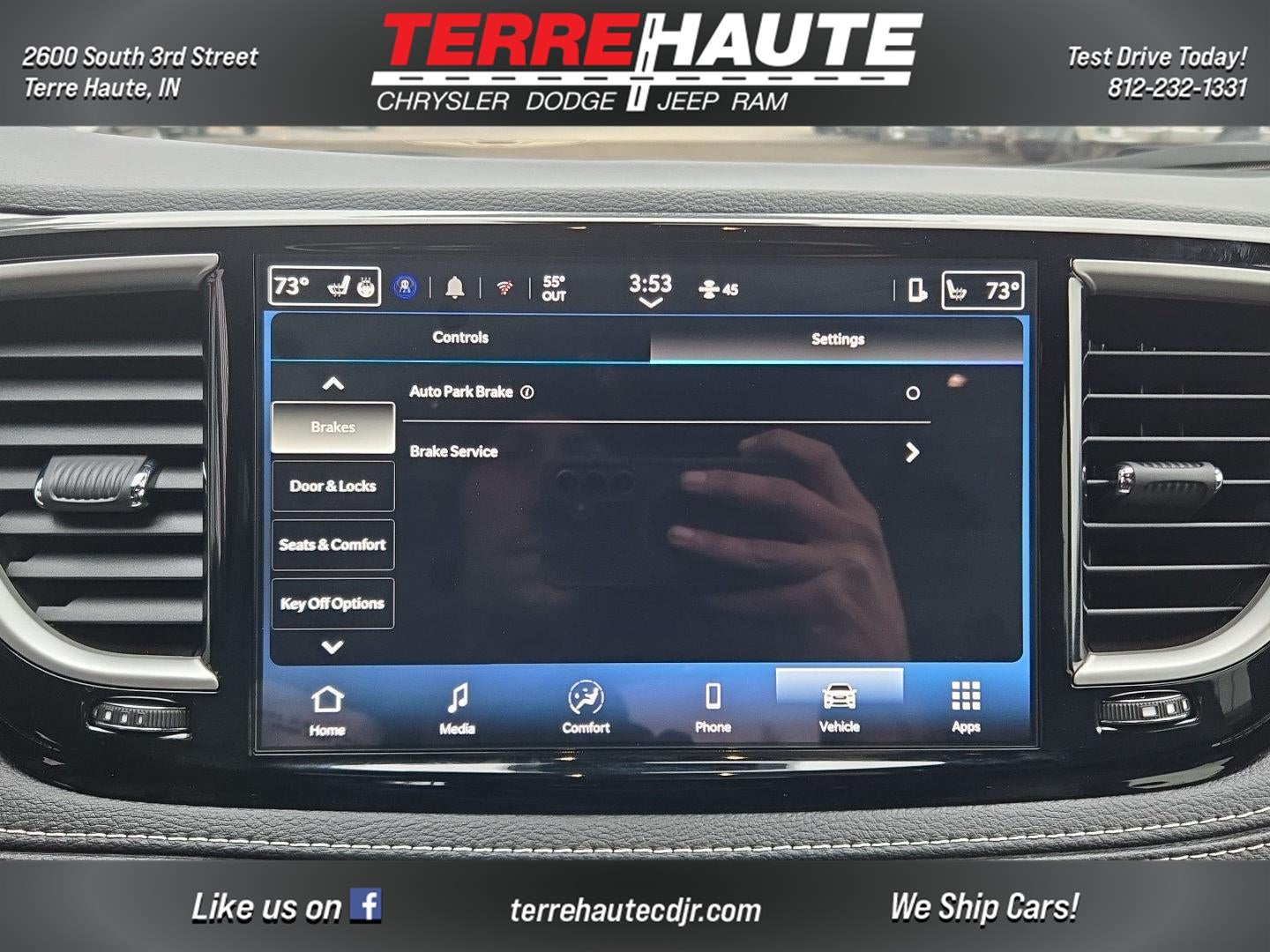 2026 Chrysler Pacifica Select