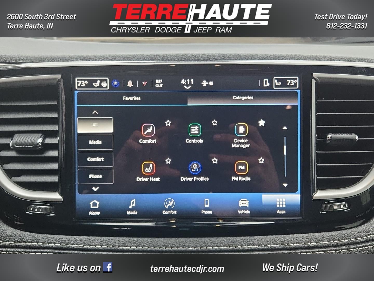 2026 Chrysler Pacifica Select