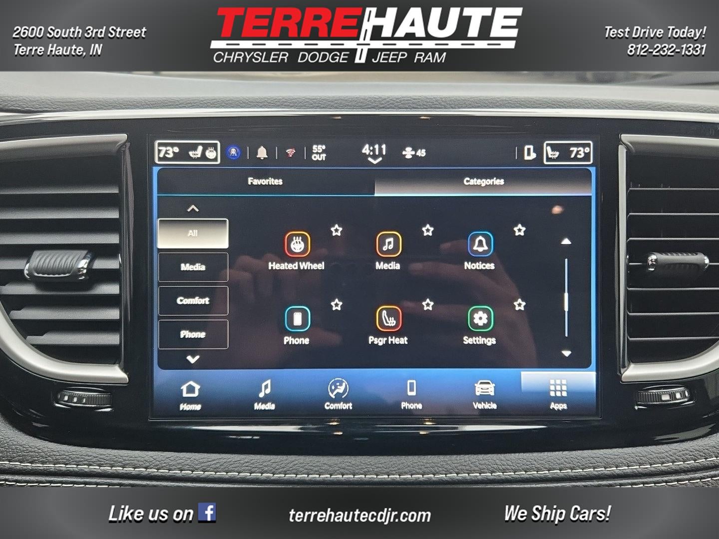 2026 Chrysler Pacifica Select