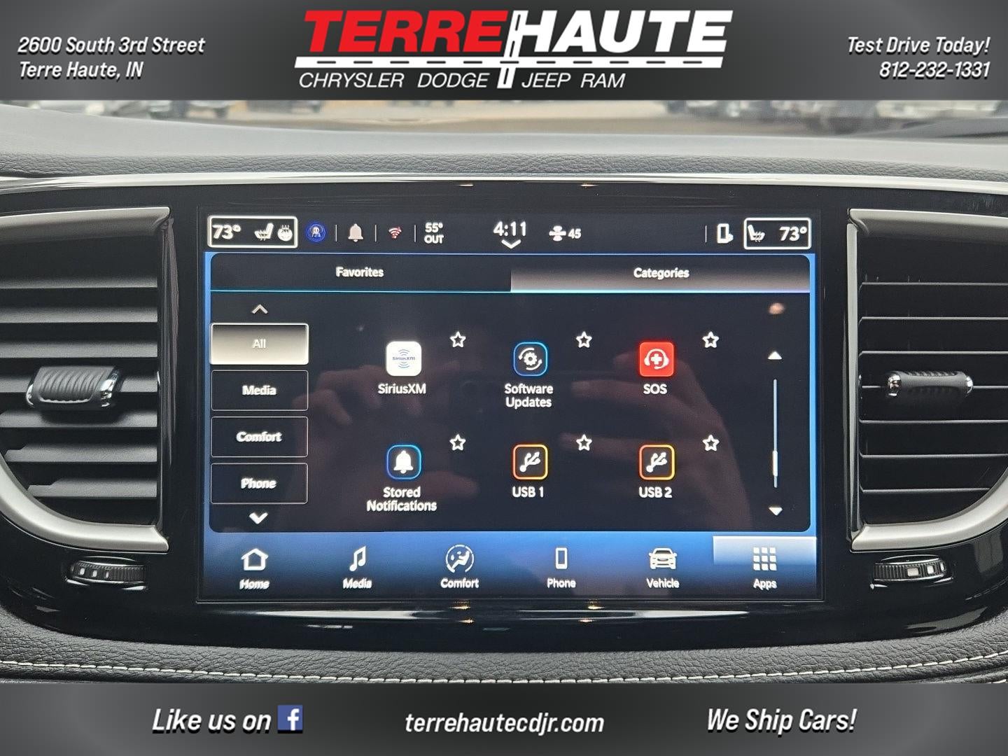 2026 Chrysler Pacifica Select