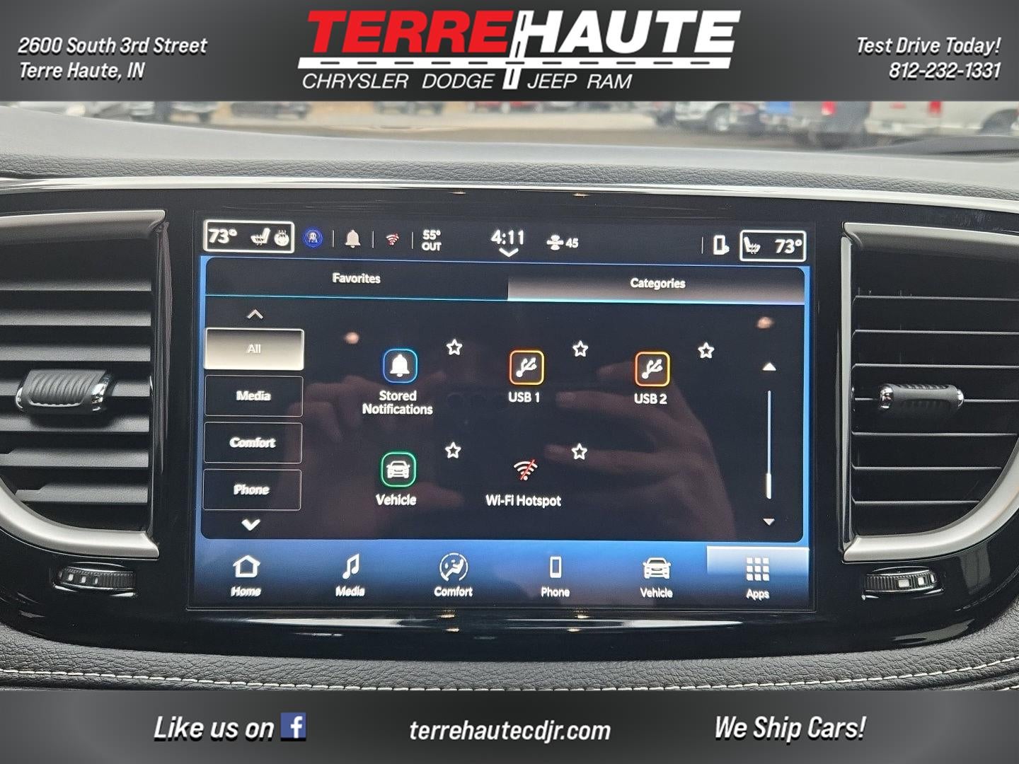 2026 Chrysler Pacifica Select